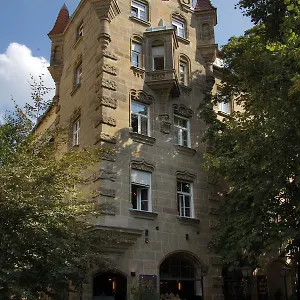 Mariandl Hotel Munich