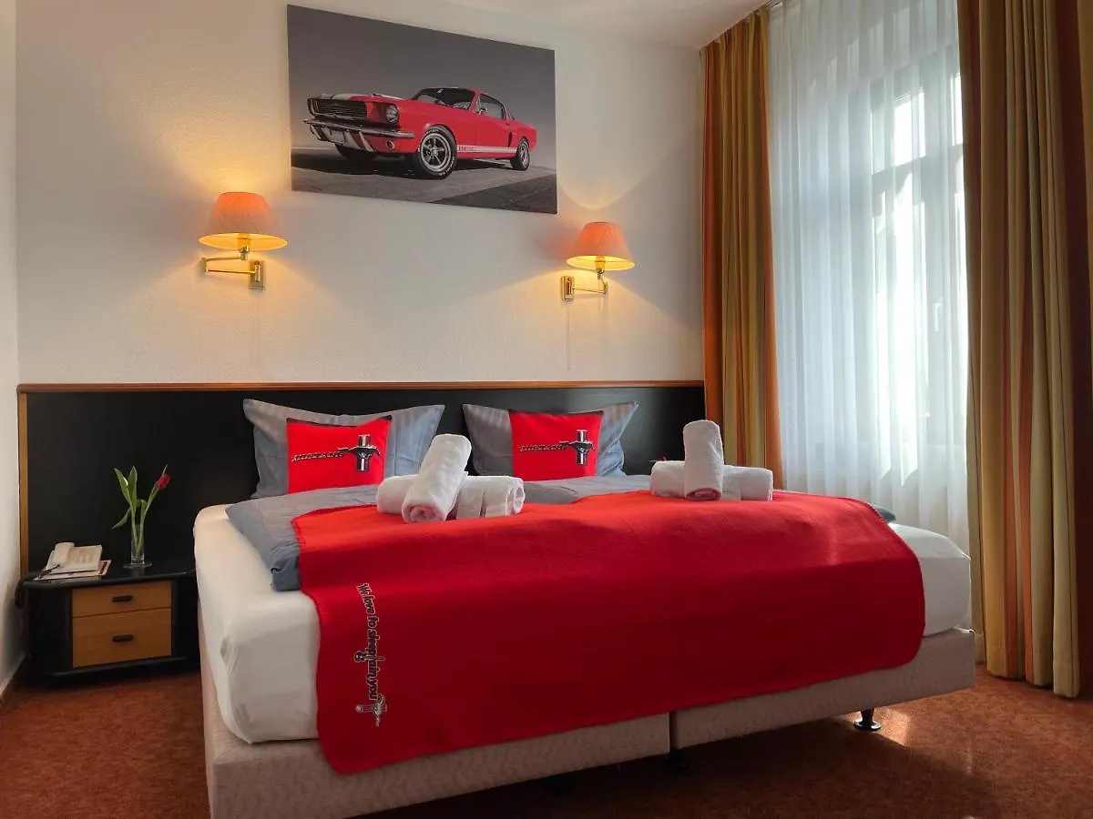 Mustang Inn Am Grossen Garten Dresde